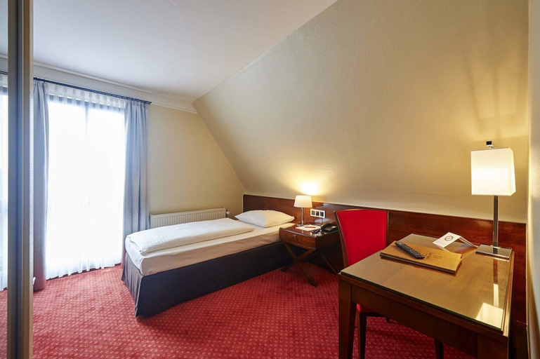 Bedroom 5, TOP Dürer Hotel, Nürnberg