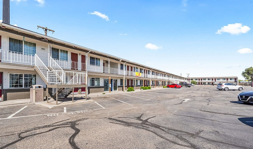 Others 5, Super 8 by Wyndham Ontario, Malheur