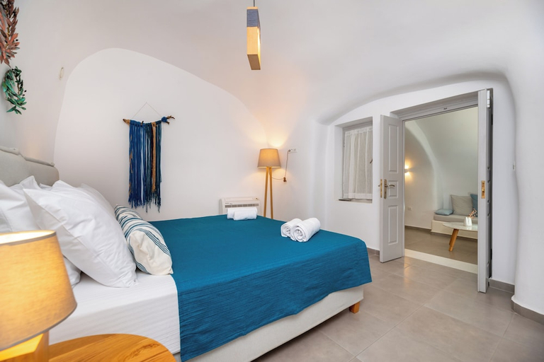 Bedroom 4, Messavoli residences, South Aegean