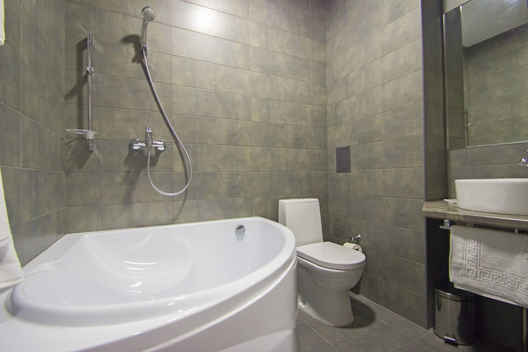 Bathroom 3, Turgenev hotel, Anapskiy rayon