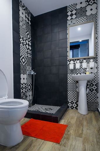 Bathroom, Iconic Athens Hostel, Attica