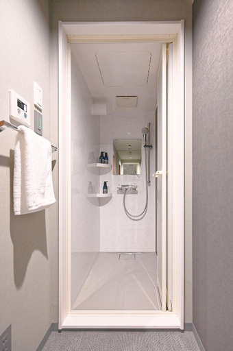 Bathroom 4, COCOSHUKU Shinjuku-Hanazono, Shinjuku