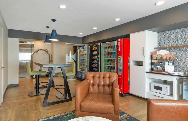 Public Area 3, Extended Stay America Premier Suites Providence E Providence, Providence