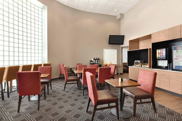 Food & Drinks 4, TownePlace Suites By Marriott Denver Downtown, Denver