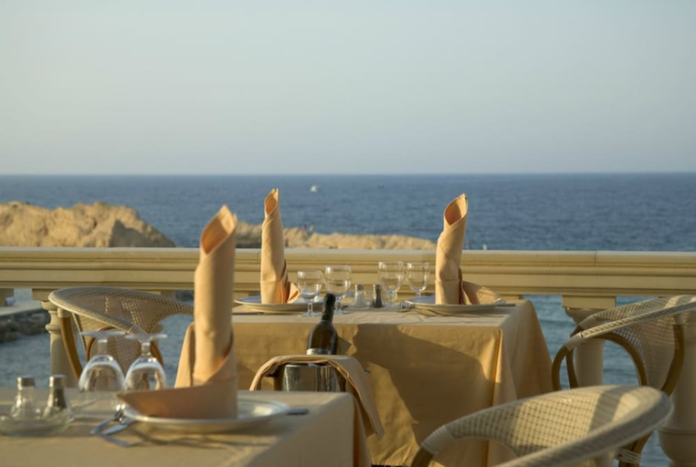 Food & Drinks 5, Delphin Habib, Monastir