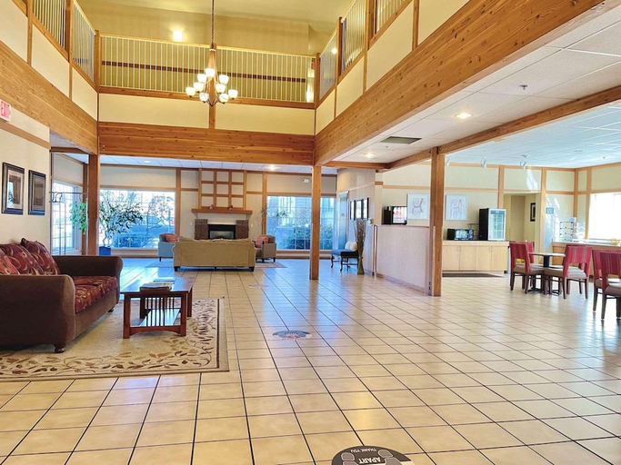 Public Area, Country Inn & Suites by Radisson, Bend, OR, Deschutes