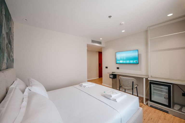 Room 2, Ermes Deluxe Double Room, Durrësit