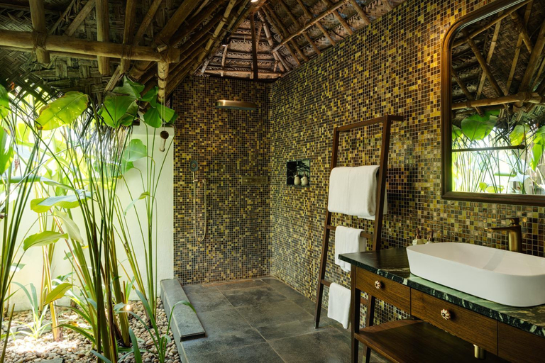 Bathroom 4, Marari Beach Resort – CGH Earth, Alappuzha