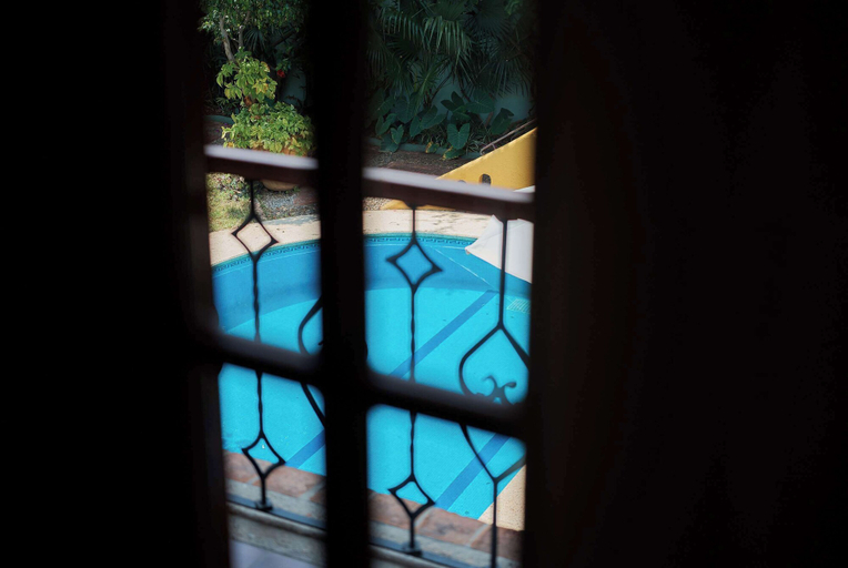 Room 2, Casa Dos Parques AC Pool Garden Design Location, Del Centro