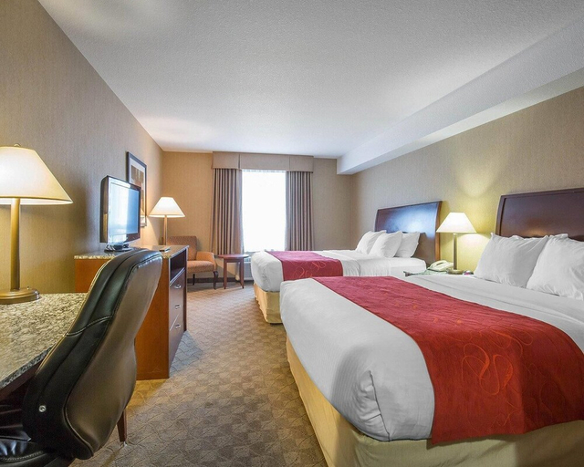 Bedroom 3, Comfort Inn & Suites Airdrie, Division No. 6