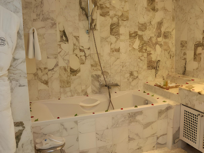 Bathroom 5, Iberostar Selection Eolia Djerba, Djerba Midoun