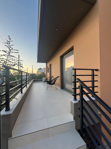 Room 5, Olivevine1, Peloponnese