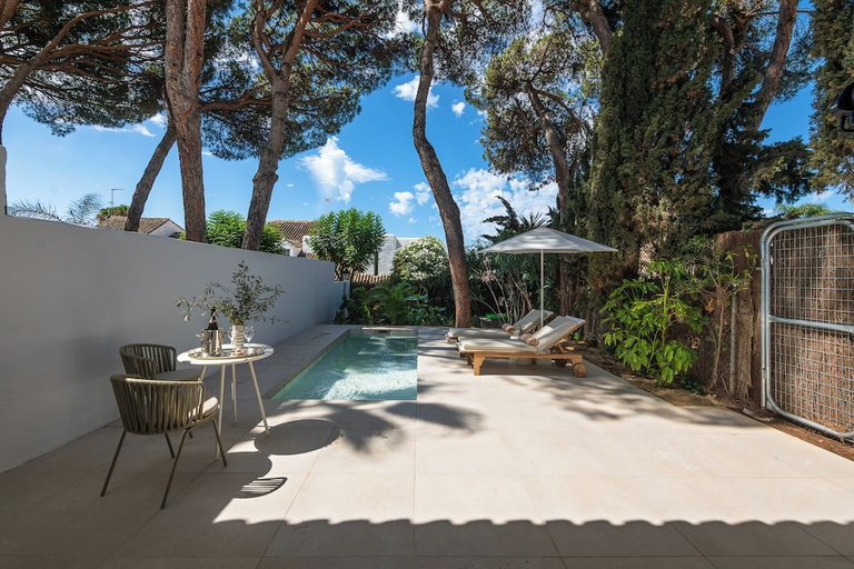 Sport & Beauty 2, Anfitrion Villas & Suites, Málaga