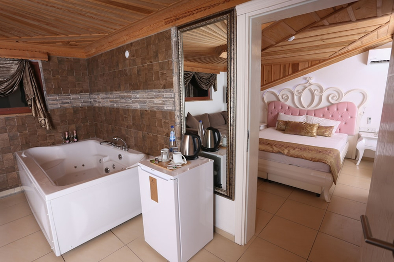 Bathroom 5, Mervehan Residence Hotel, Ula