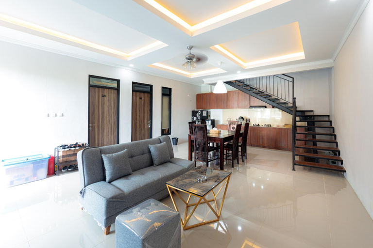Public Area 3, D Twinz House Syariah RedPartner, Tangerang Selatan
