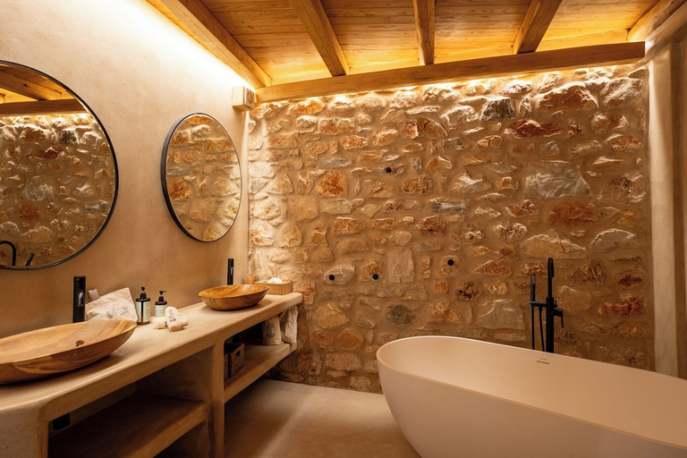 Bathroom, Mythic Paros, South Aegean