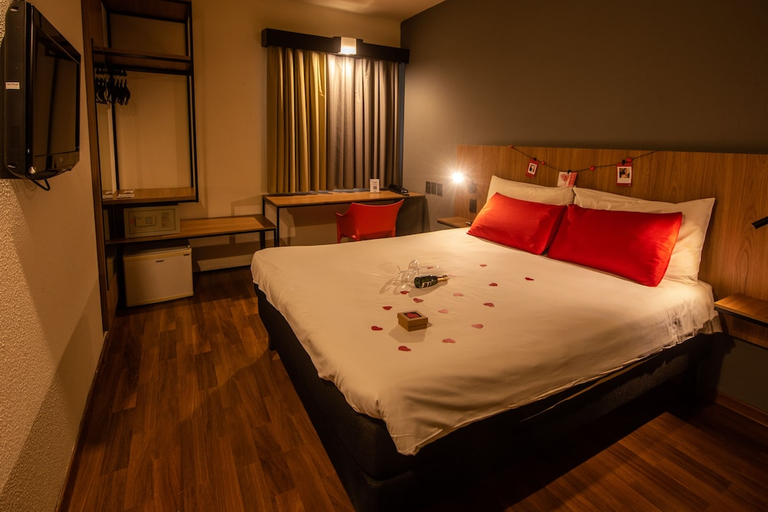 Bedroom 3, ibis Betim, Betim