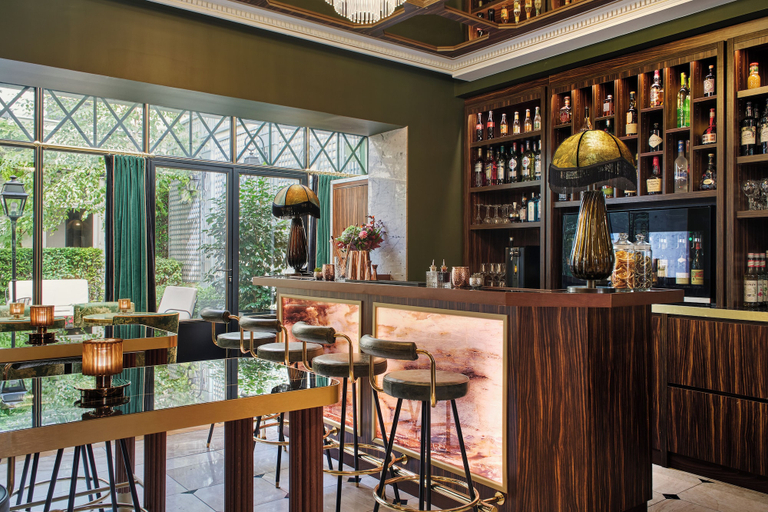 Food & Drinks 5, Hotel Lord Byron, Paris