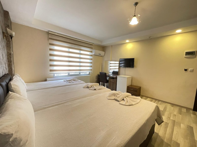 Bedroom 2, Ikarus Hotel, Kuşadası
