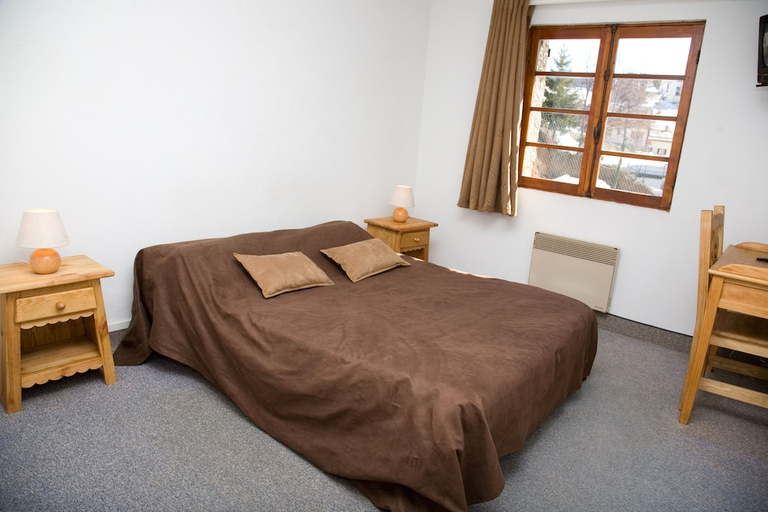Bedroom 2, Adonis Le Chastellan, Alpes-Maritimes