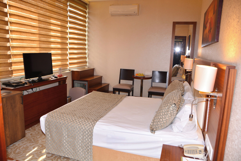 Bedroom 2, Asrın Business Hotel, Çankaya