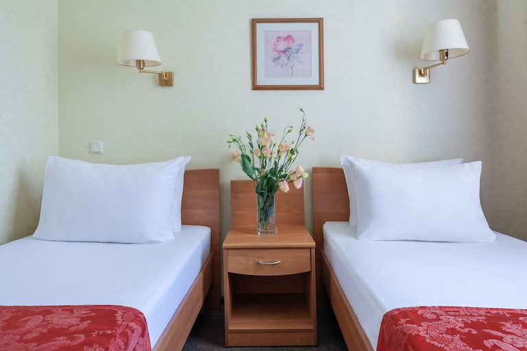 Bedroom 2, Tourist Hotel, Sankt-Peterburg gorsovet