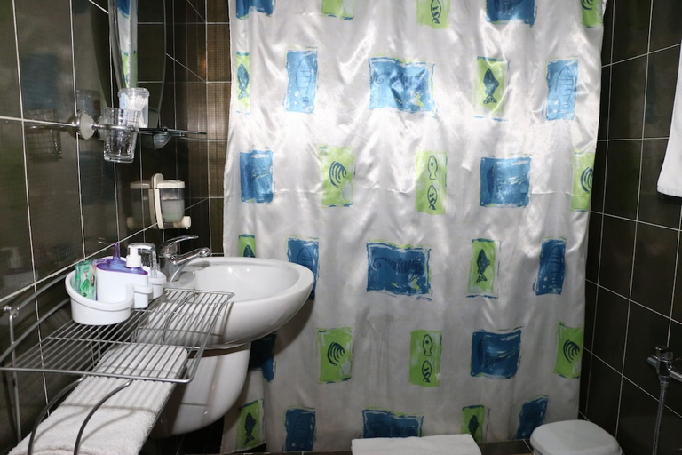 Bathroom 4, Nur-2 Hotel, Baku