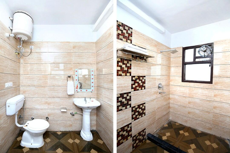 Bathroom 3, Hotel City Castle, Amritsar