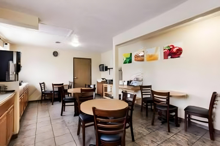 5, Urban Inn & Suites, Ada