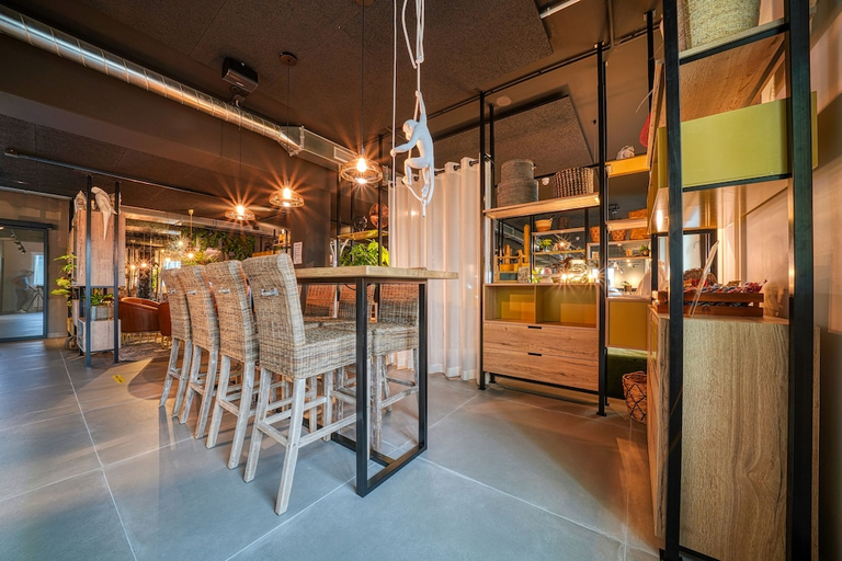 Food & Drinks 5, EMPA NinetyNine Augsburg, Augsburg