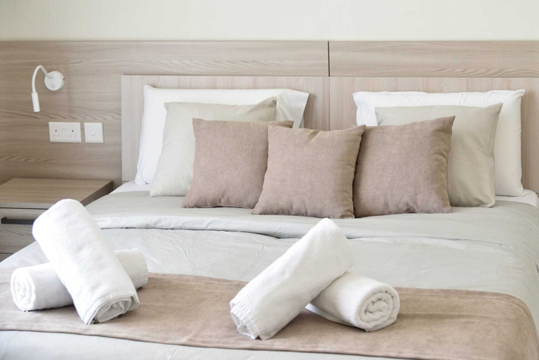 Bedroom 3, San Pawl bnb Farmhouse Calypso