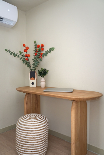 Guestroom 5, Gnamma Hotel, Attica
