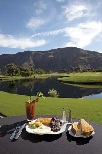 Food & Drinks 4, Villa Vista - Spanish Luxury Pool Wifi, Riverside