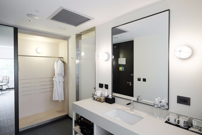 Bathroom 4, amba Taipei Zhongshan, Taipei City