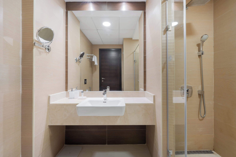 Room 5, Dubai Marina Sleeps 3 Very Close to the Beach, Dubai