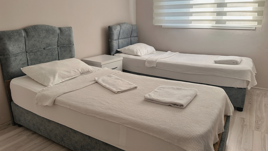 Bedroom 4, Silver Tower Family Apart Otel, Kuşadası
