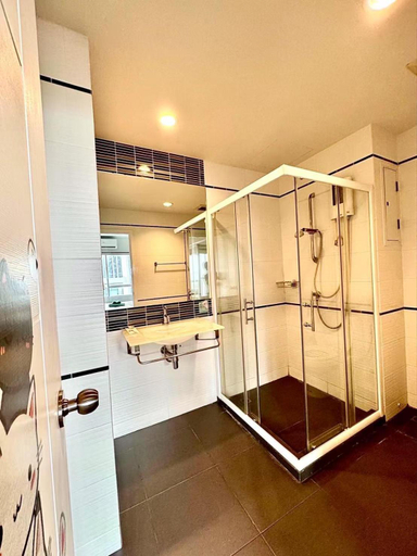 Bathroom 5, Centric Sea Pattaya, Pattaya
