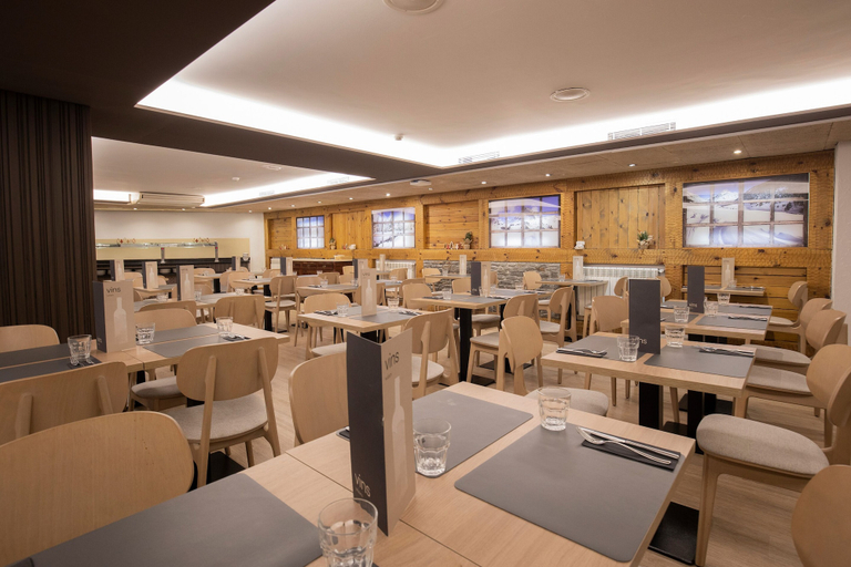 Food & Drinks 5, Hotel Magic Pas by Nexta, Pyrénées-Orientales