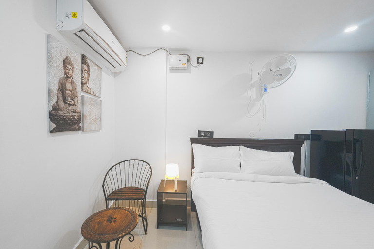 Bedroom 5, Madhapur Houses, Hyderabad
