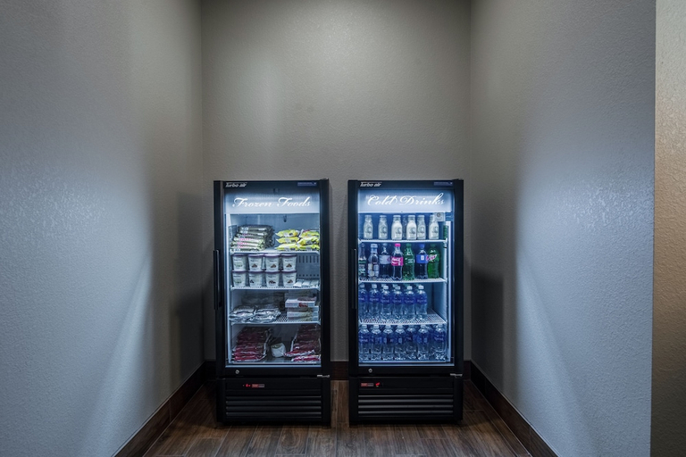 Food & Drinks 4, Sleep Inn & Suites Galion, Crawford