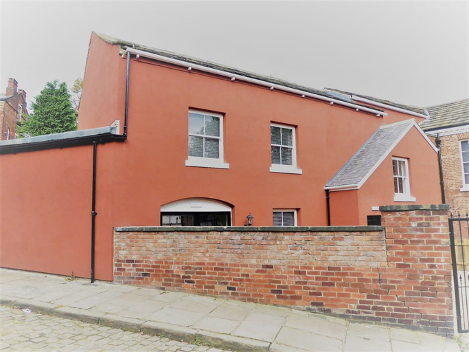Exterior & Views 2, Coach House Stables in Leeds, Leeds