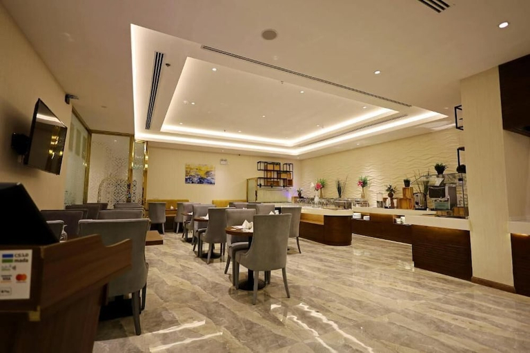 Food & Drinks 4, Garden Plaza Al Khobar, Al Khobar