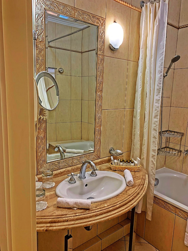 Bathroom 4, Hotel Grand Palace, Svetlogorsk