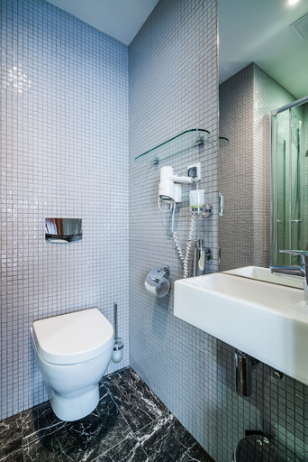 Bathroom 3, Hotel Nevsky 74, Sankt-Peterburg gorsovet