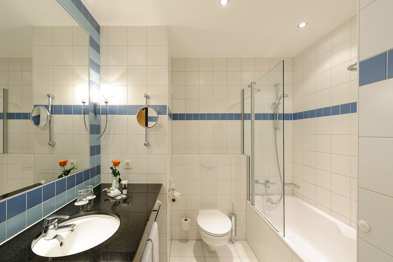 Bathroom 3, Mercure Hotel Frankfurt Eschborn Sued, Main-Taunus-Kreis