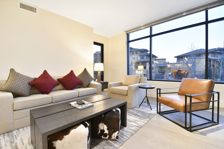 Living area 5, Park City Mountain Resort, Summit