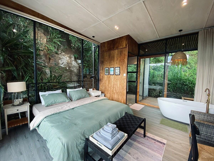 Bedroom 2, Old Train Station Apartments, Đà Lạt