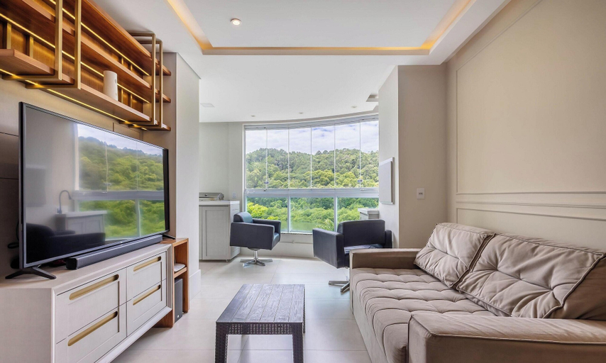 Living area 5, Your Complete Stay Just Minutes From the sea in BC Stls, Balneário Arroio do Silva