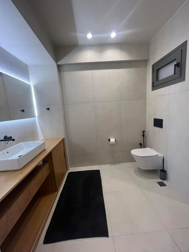 Room 2, Olivevine1, Peloponnese