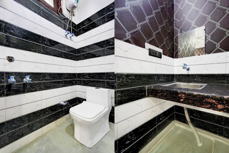 Bathroom, Fabhotel Happy Stay, Gautam Buddha Nagar